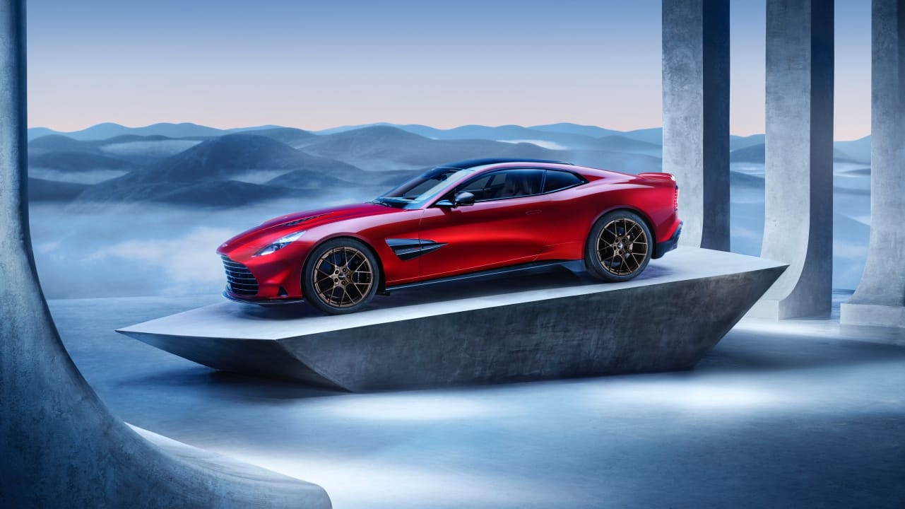 1- Aston Martin Vanquish 2024